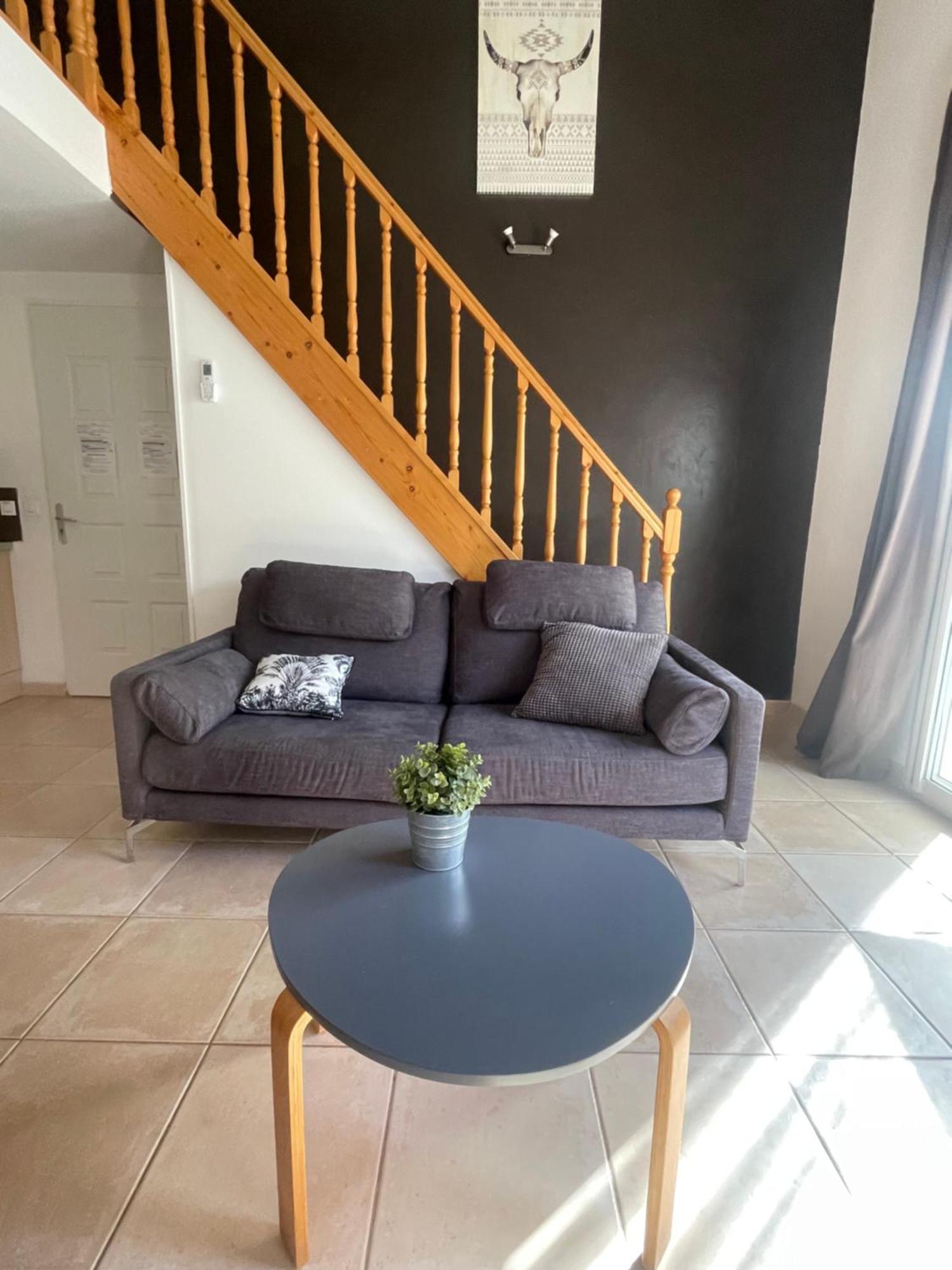 Logement Tout Confort Au Calme Entre Saint Tropez Et Les Gorges Du Verdon Le Thoronet Exterior foto