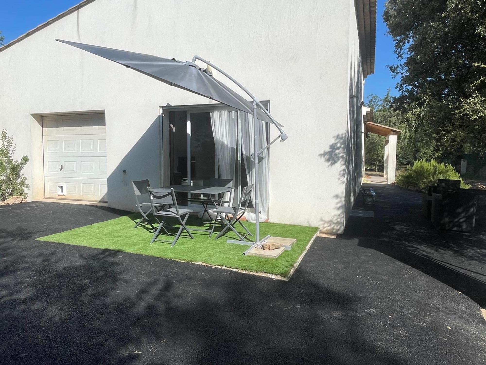 Logement Tout Confort Au Calme Entre Saint Tropez Et Les Gorges Du Verdon Le Thoronet Exterior foto